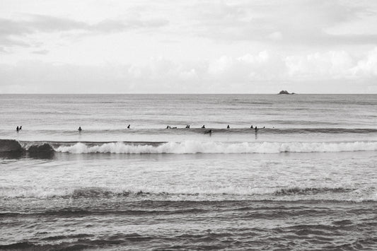 Surfers of Byron ~ B+W